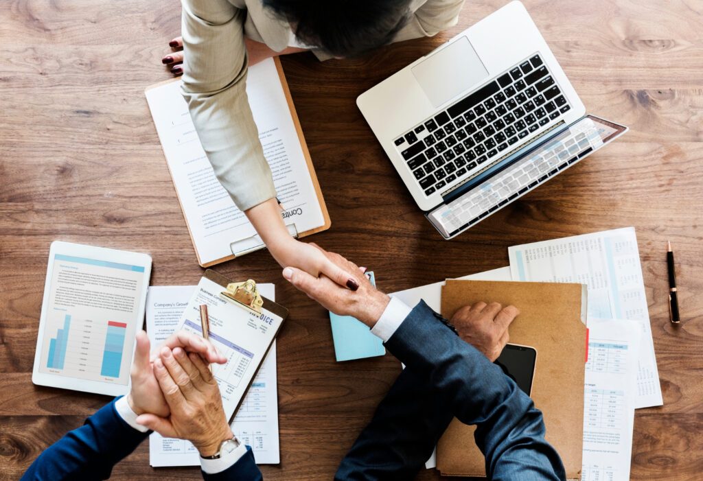 Heinsohn Ecuador - 5 pasos para una exitosa transformación digital en tu empresa Heinsohn Ecuador - 5 pasos para una exitosa transformación digital en tu empresa