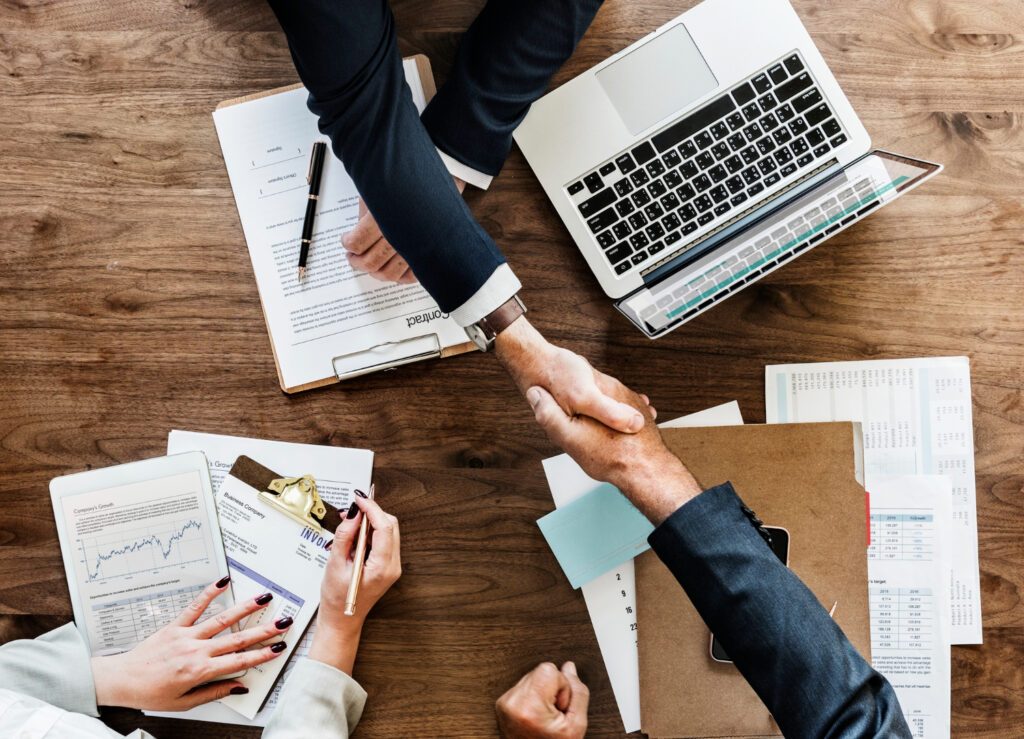 Heinsohn Ecuador - ¿Por qué deberías considerar un sistema ERP para la gestión de tu pyme? Heinsohn Ecuador - ¿Por qué deberías considerar un sistema ERP para la gestión de tu pyme?